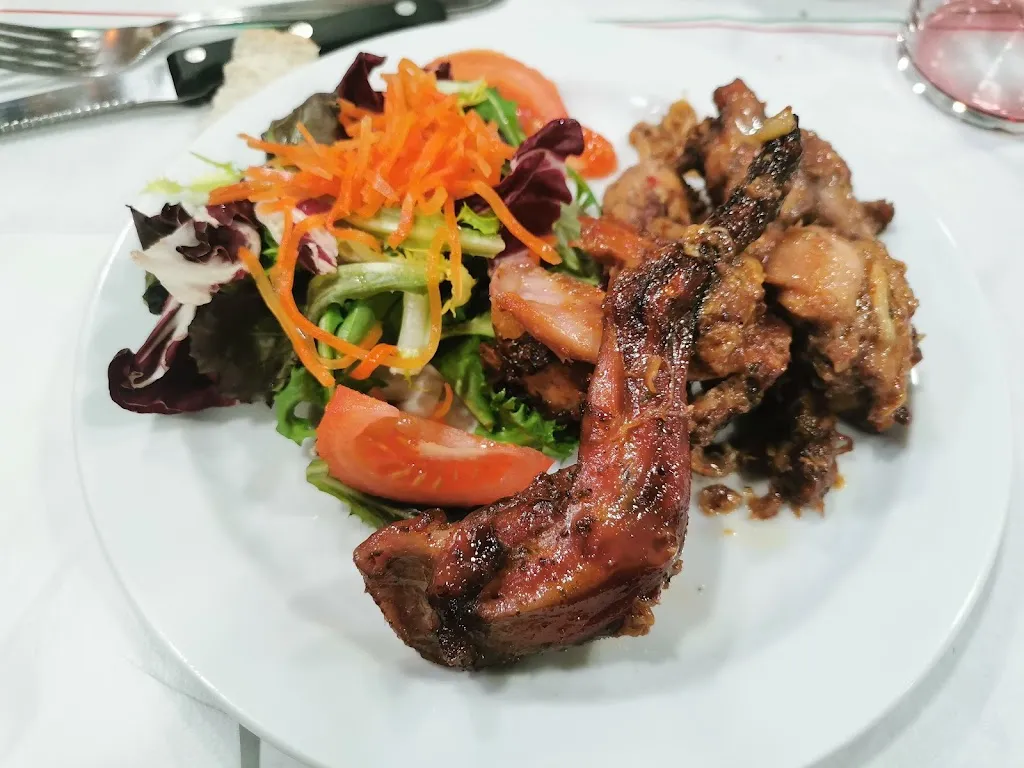 Susi Cervera Martinez_Bar Puigmal_Llívia_review