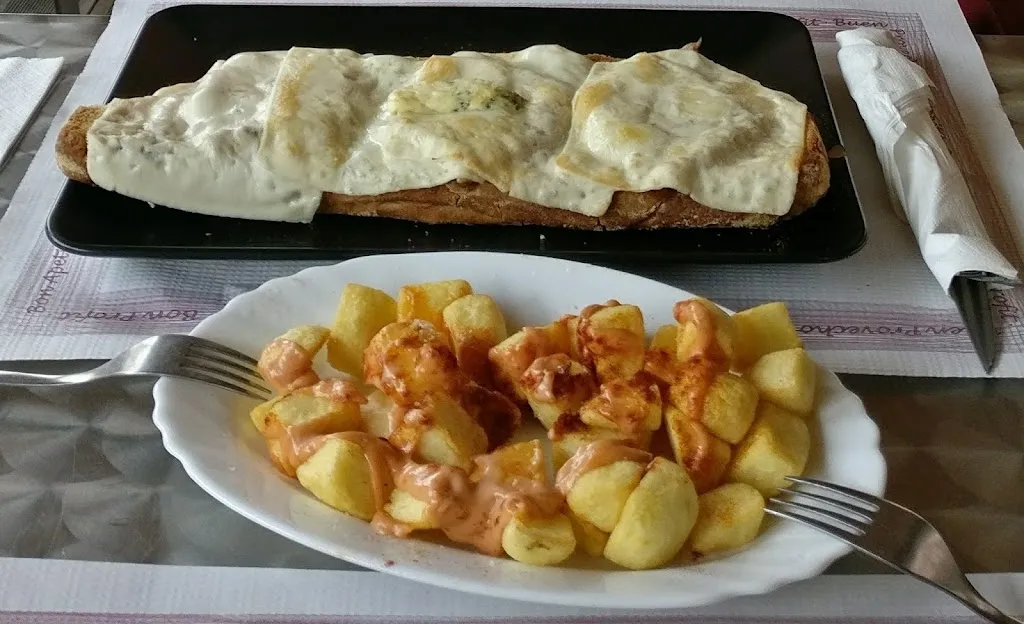 Bar Puigmal_Llívia_slider_image_2