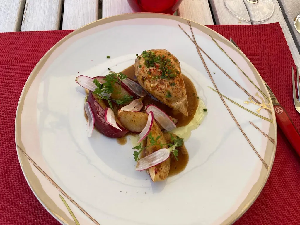 Pere Colomer Domènech_Ambassade de Llívia_Llívia_review