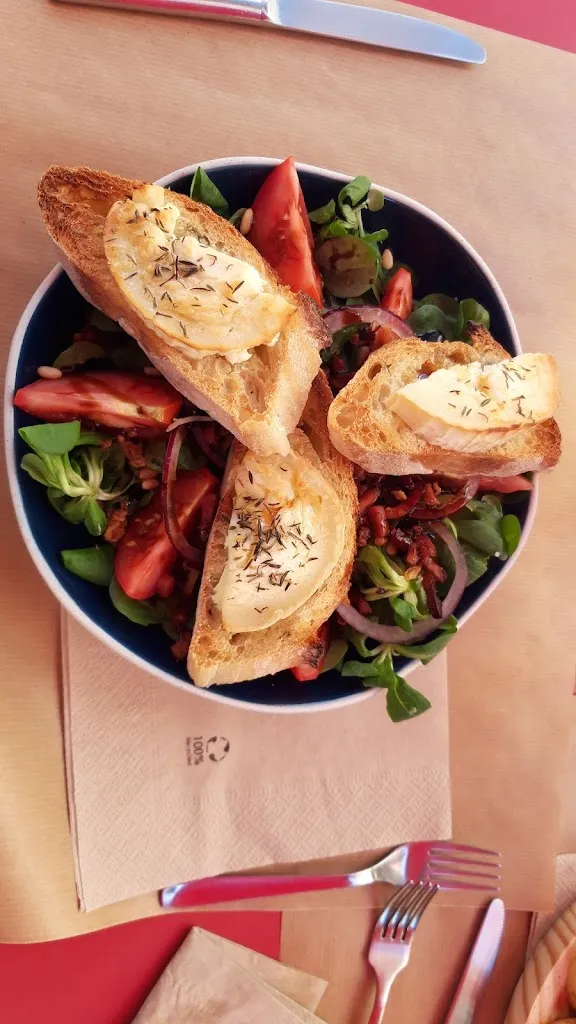 Menu_Célestin Llívia_Llívia_image_9