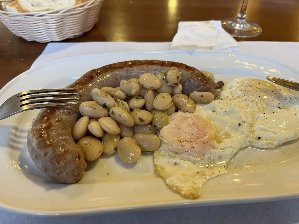 Pamela Cotrina_Bar Social de Meranges_Meranges_recensione