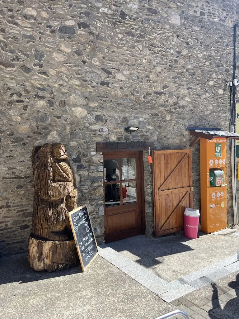 Bar Social de Meranges_Meranges_slider_image_2