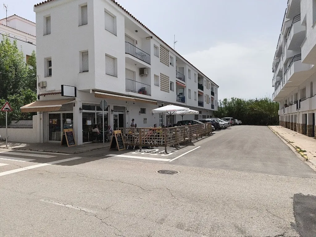 Tom Voskuilen_NordEst Llançà_Llançà_review