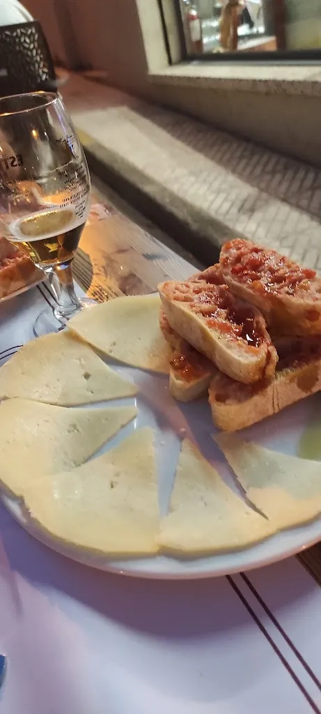 Menu_TASTA’M (tapas i copes_Llançà_image_7