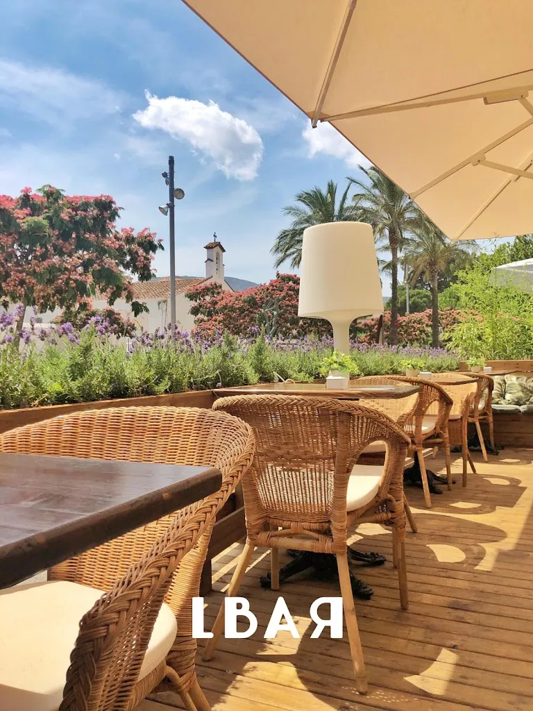 LBAR restaurant in Llançà