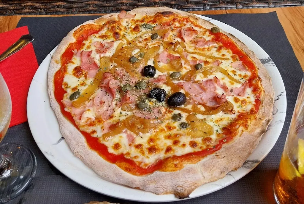 Pizzeria Le Provençal S.L._Llançà_slider_image_3