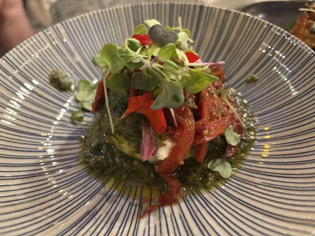 Laura Pradas_Mos_Llançà_review