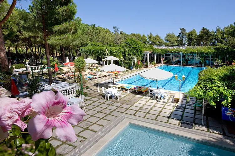 HOTEL GRI-MAR_Llançà_slider_image_1