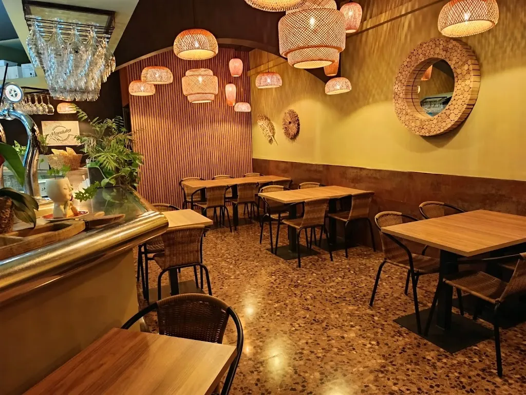 MANDUKA_Llançà_slider_image_1