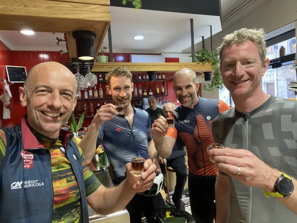 Phil Hatton_Can Sidro_Osor_review