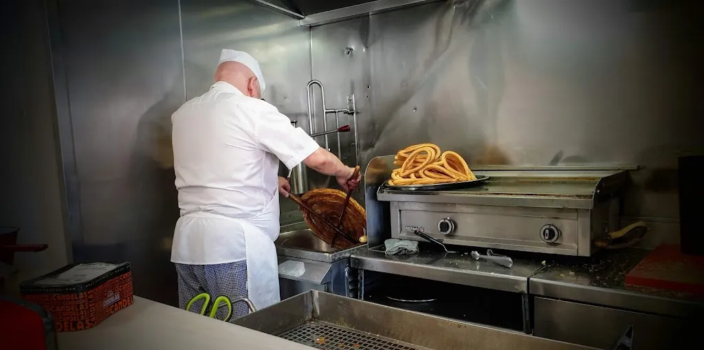 Manuel Gonzalez Vazquez_Café & Bar TROY_Baña A_review