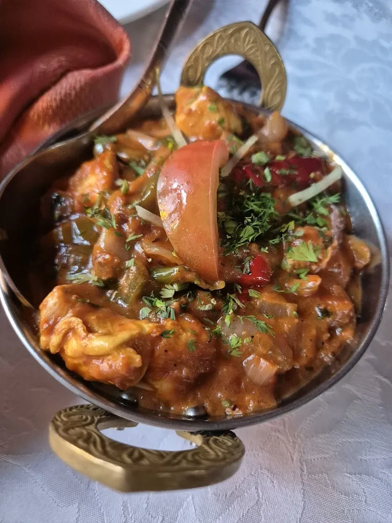 Debbie Jones_New India Gate_Alcalalí_review