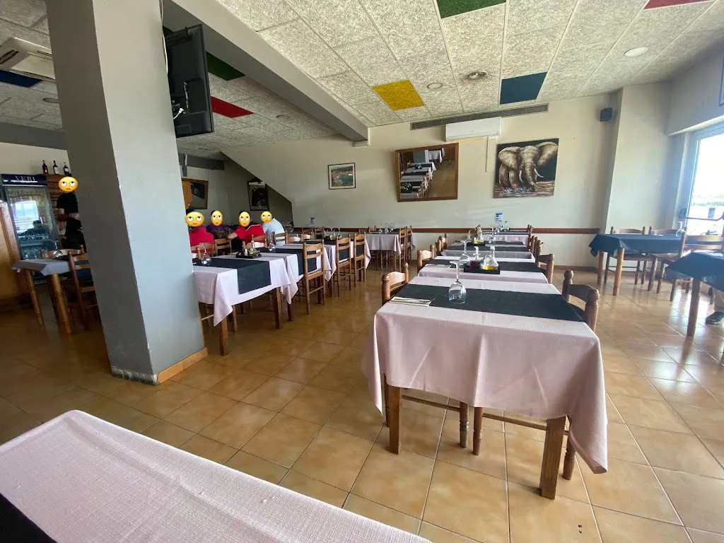 Bar Restaurant Mont-ras restaurant in Mont-ras