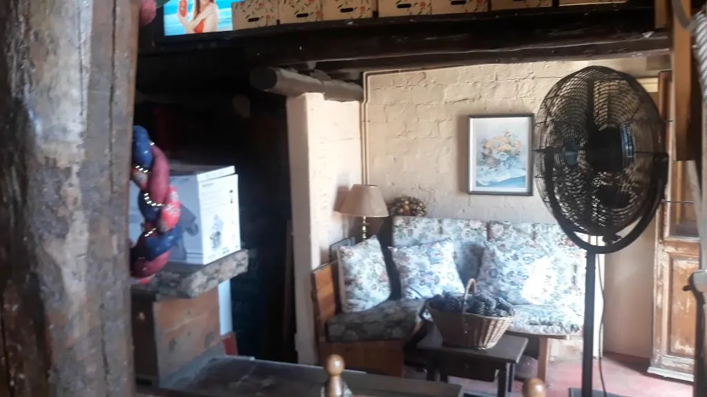 Ca la Montse _Mont-ras_slider_image_2