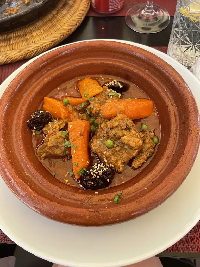 Masha Grineva_Restaurant El Tren Petit_Mont-ras_avis