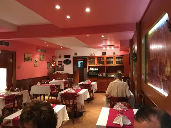 Restaurant El Tren Petit restaurant in Mont-ras