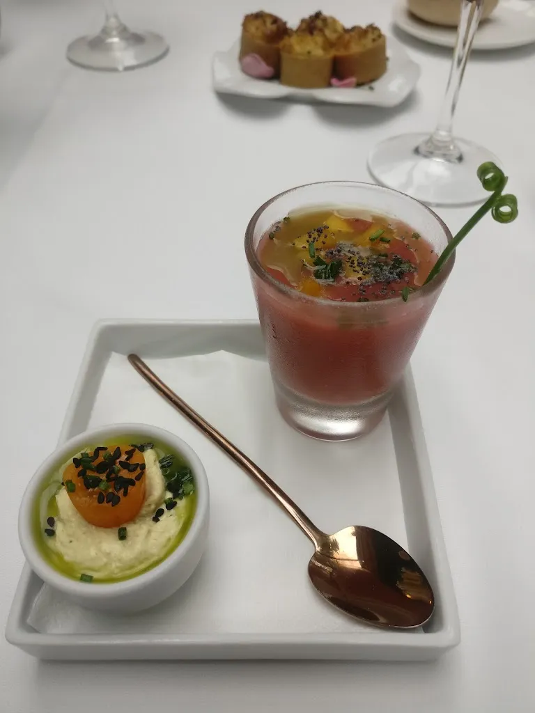 Jenny Killion_Pa i Raïm Restaurant_Mont-ras_review