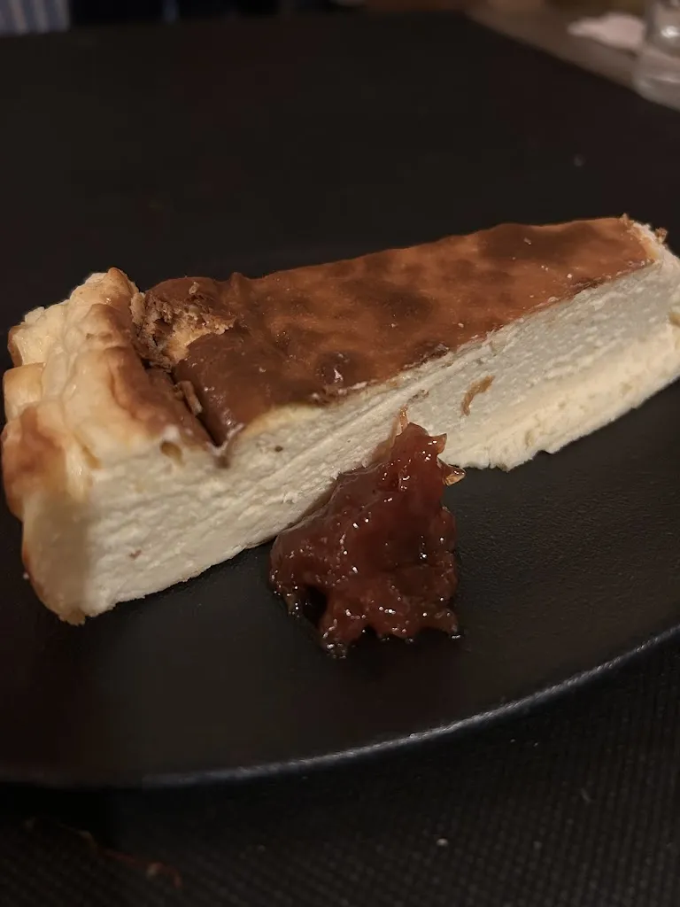 Greta Canins_DeTres_Mont-ras_recensione