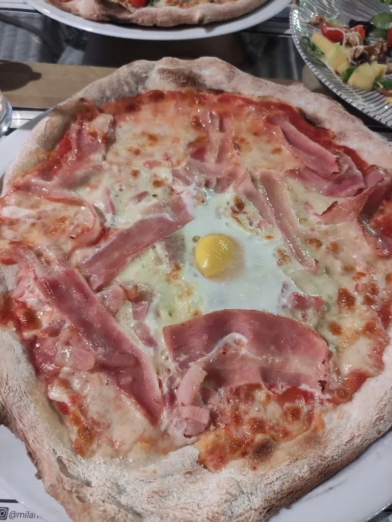 Menu_Pizzeria e Panettone Milano Caffè_Mont-ras_image_7