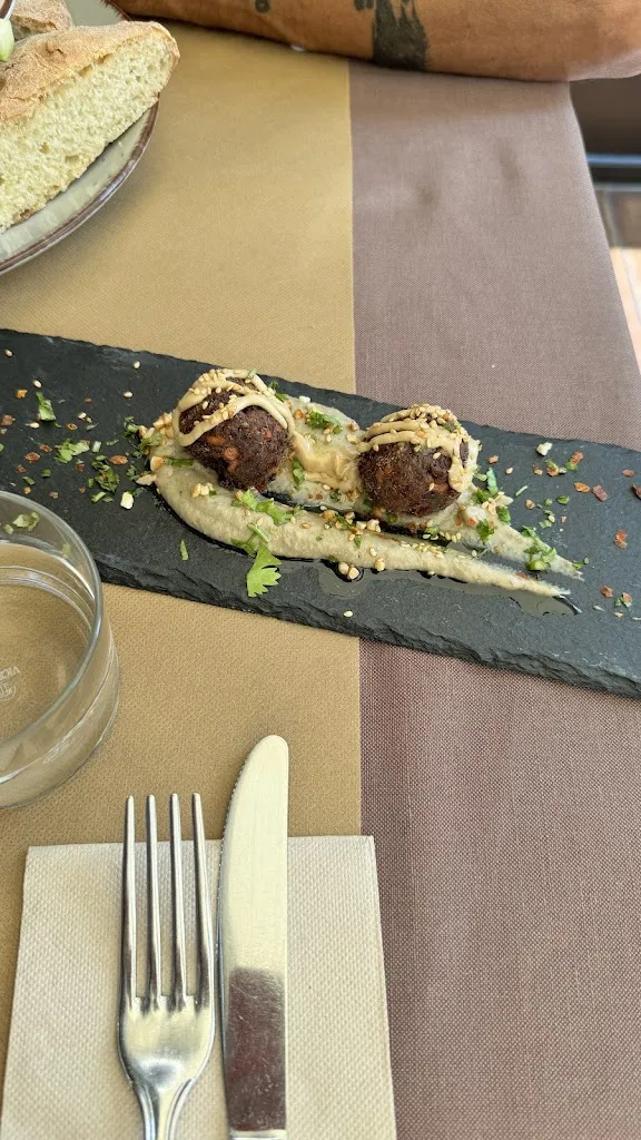 Daline Diwald_Restaurant Xadó_Mont-ras_review