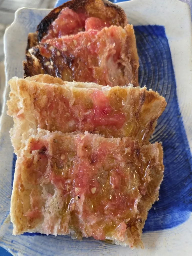 Jaded Old Guy_La Blava_Palafrugell_review