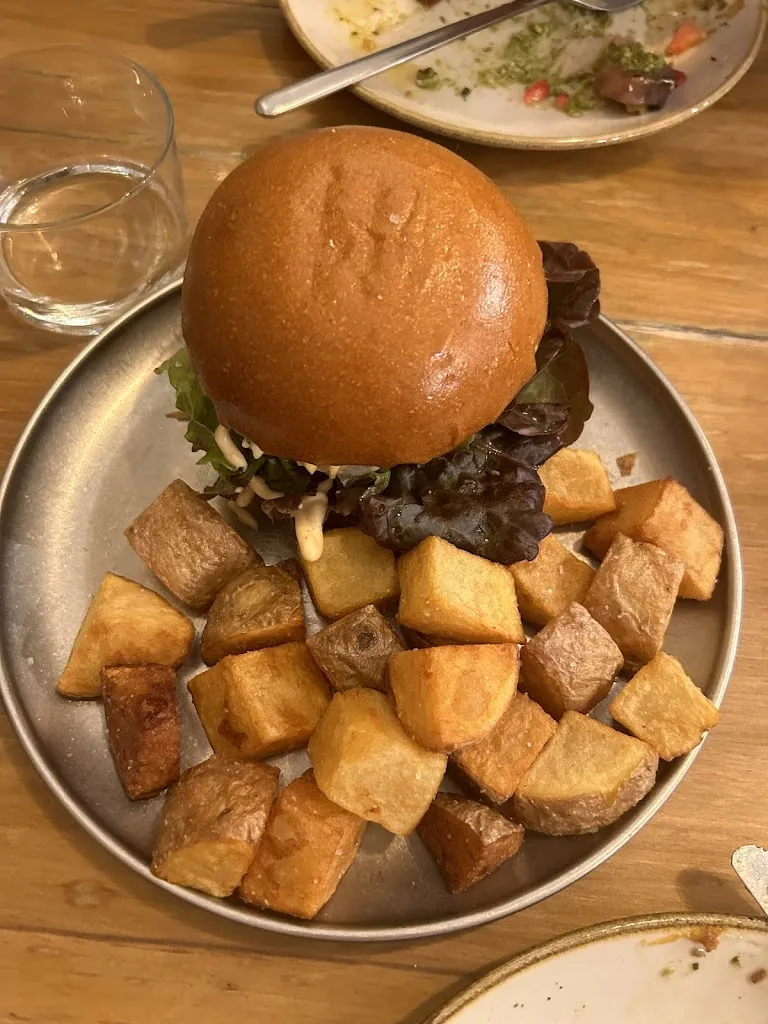 Jessica Sloan_Tarannà Restaurant Costa Brava_Palafrugell_review