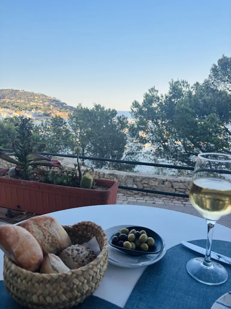 Dolce Lindsey_El Balcó de Calella_Palafrugell_review