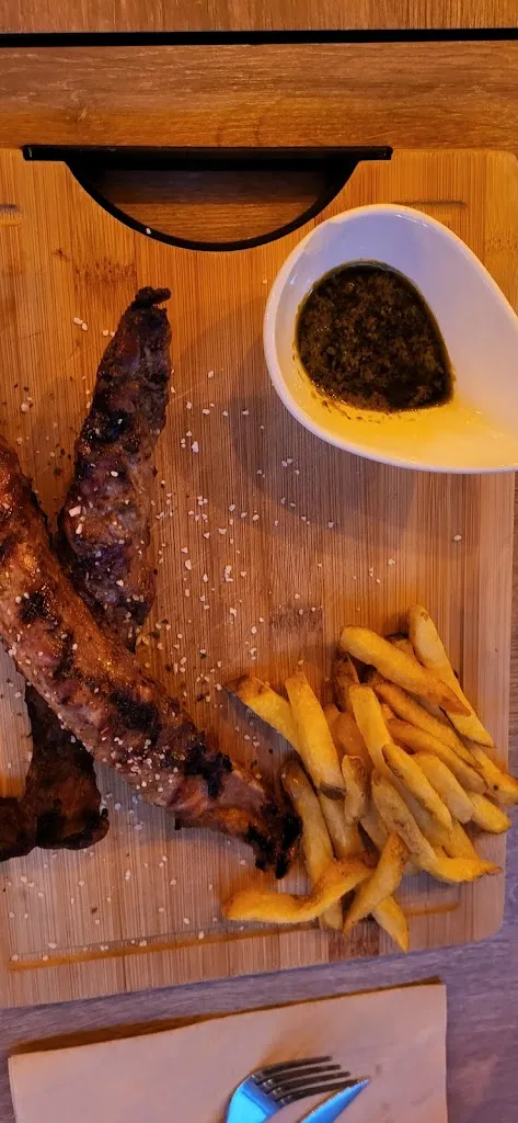 Camelia_Gastroburguer La Granota_Palafrugell_review