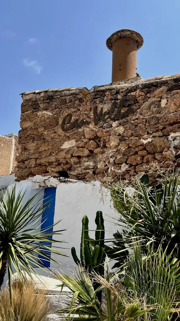 Can Vella Restaurante_Palau de Santa Eulàlia_slider_image_3