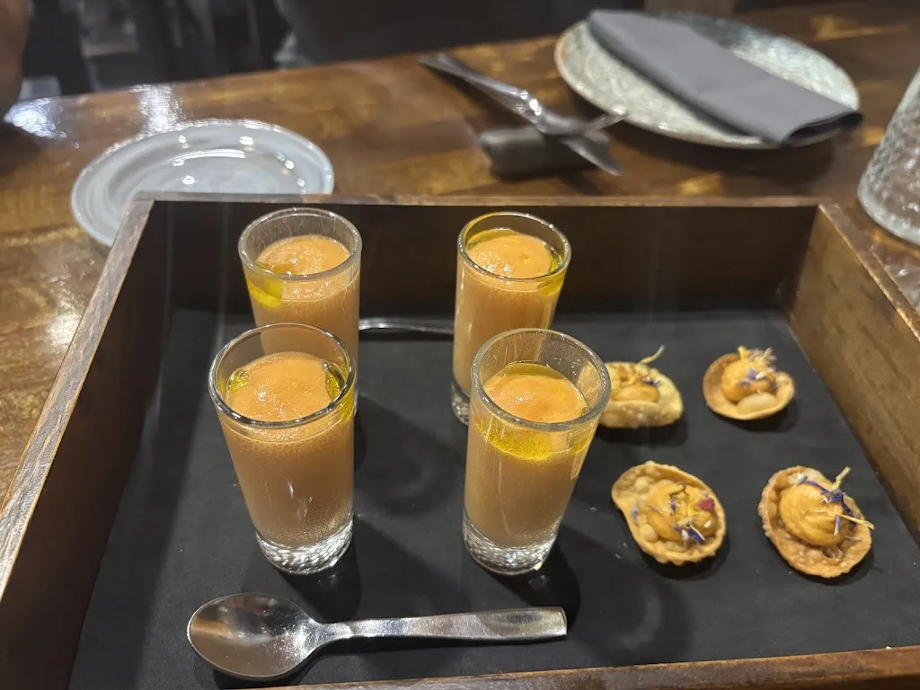 Angel A. Bayon_Bar Restaurante TC28_Mieres_review