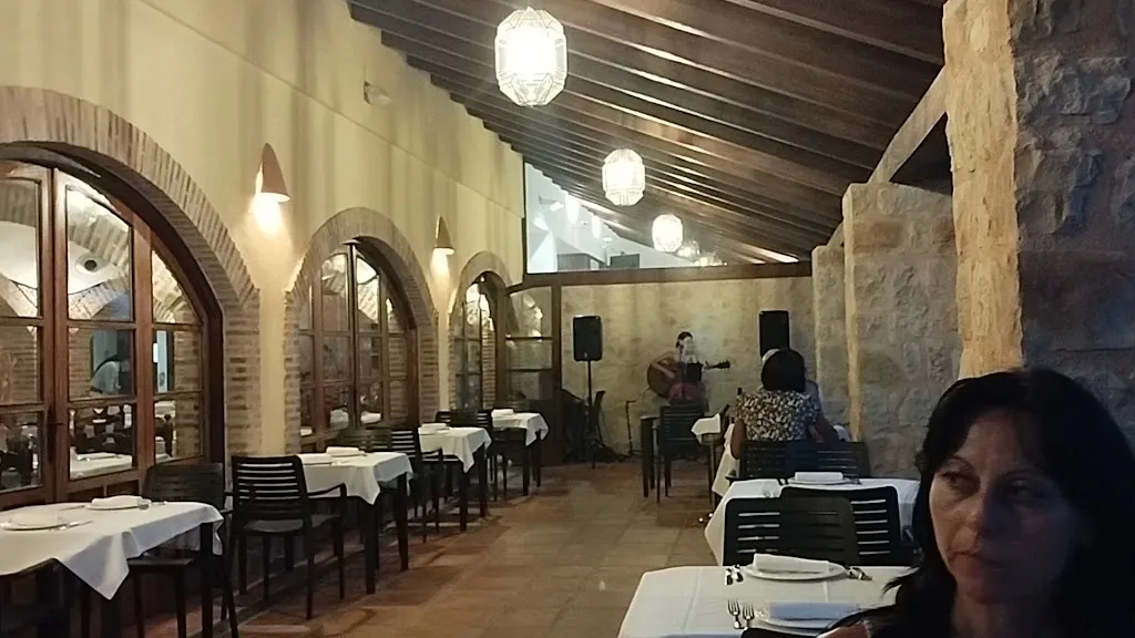 Restaurante @ Alahuar_Alcalalí_slider_image_2