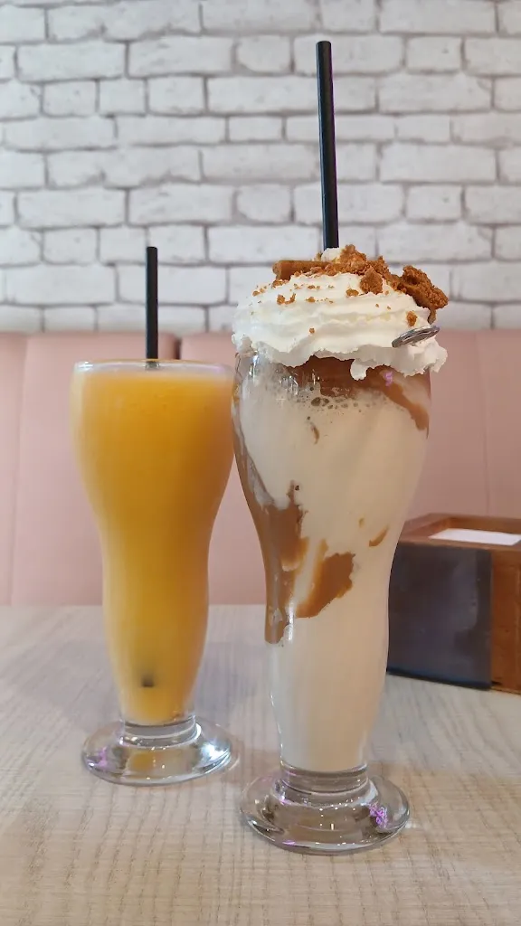 Jose Manuel Ojeda Alarcón_La tentación_Mieres_review