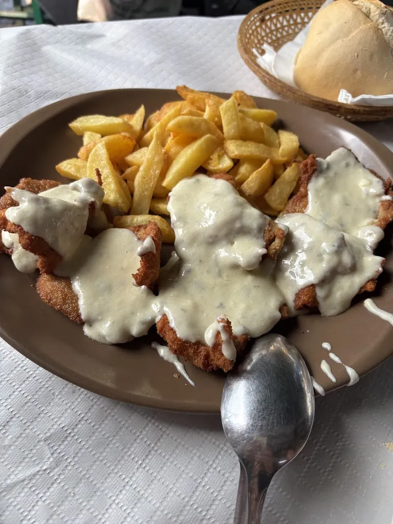 Lucia Palacios_Ca'Laura_Mieres_recensione