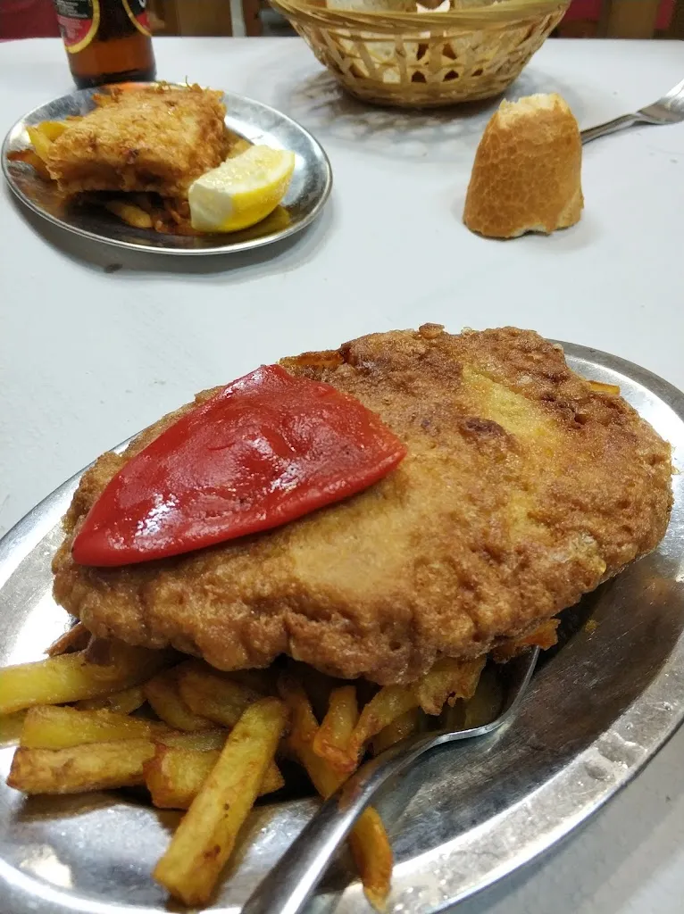 Avenida Restaurante_Mieres_slider_image_2