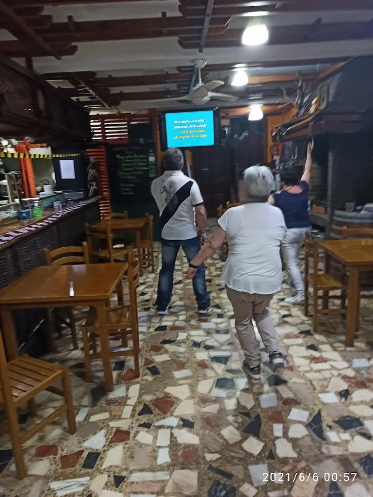 La Taberna_Mieres_slider_image_1