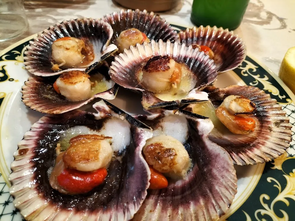 Santiago Blesa_Sidrería Santa Bárbara_Mieres_review