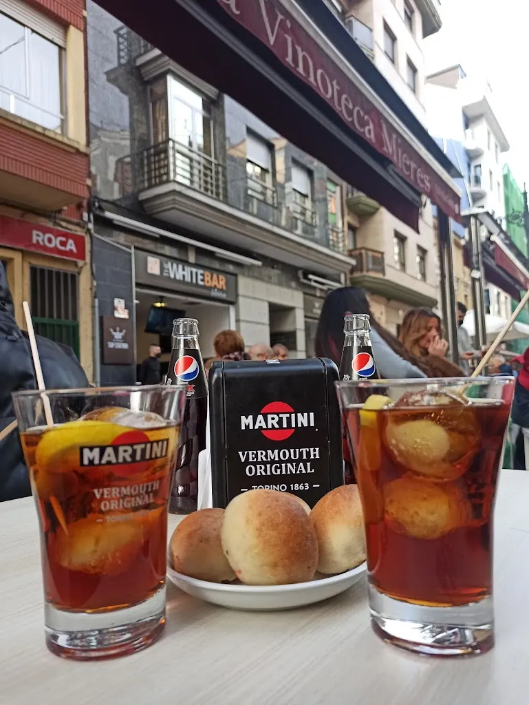 Menu_La Taberna TheWhiteBar_Mieres_image_9