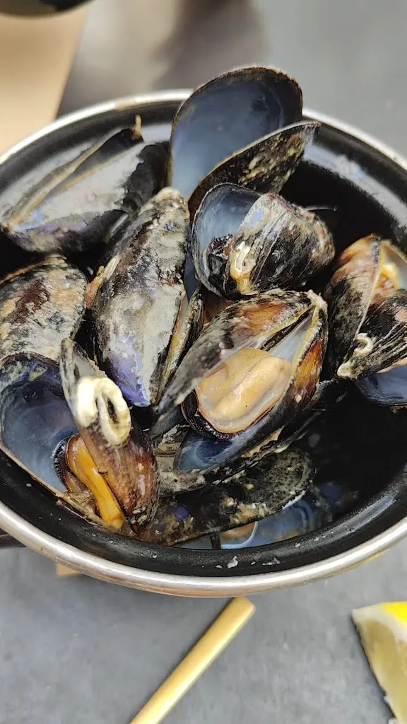 Antic Casino Restaurant Pals_Pals_slider_image_2