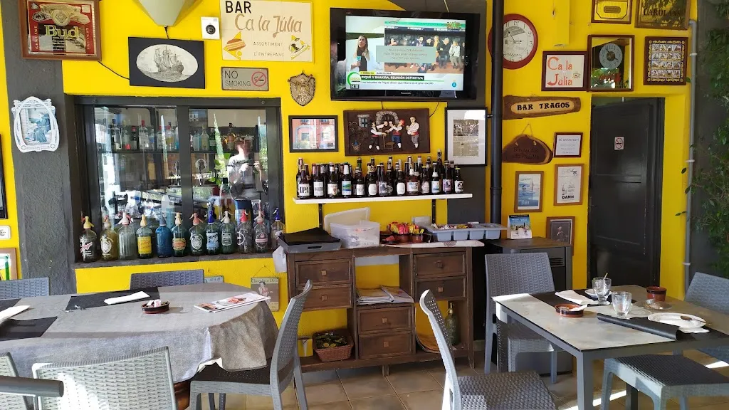 Ca La Júlia restaurant in Palau-saverdera