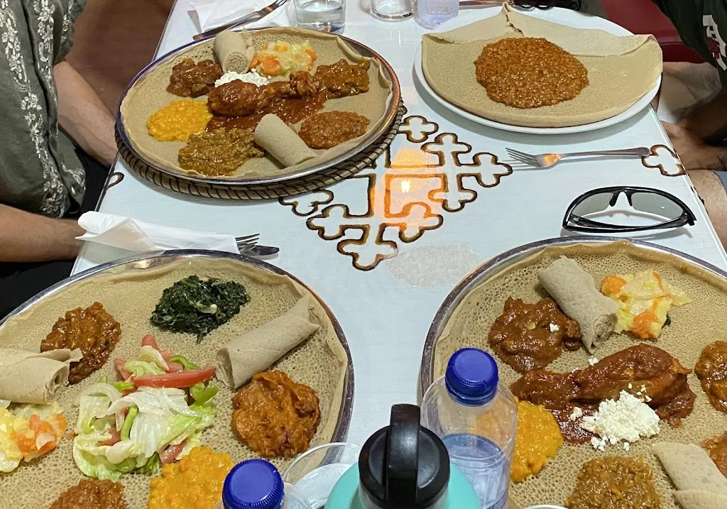 Anita Karanjia_Restaurante Etíope Habesha_Baña A_review