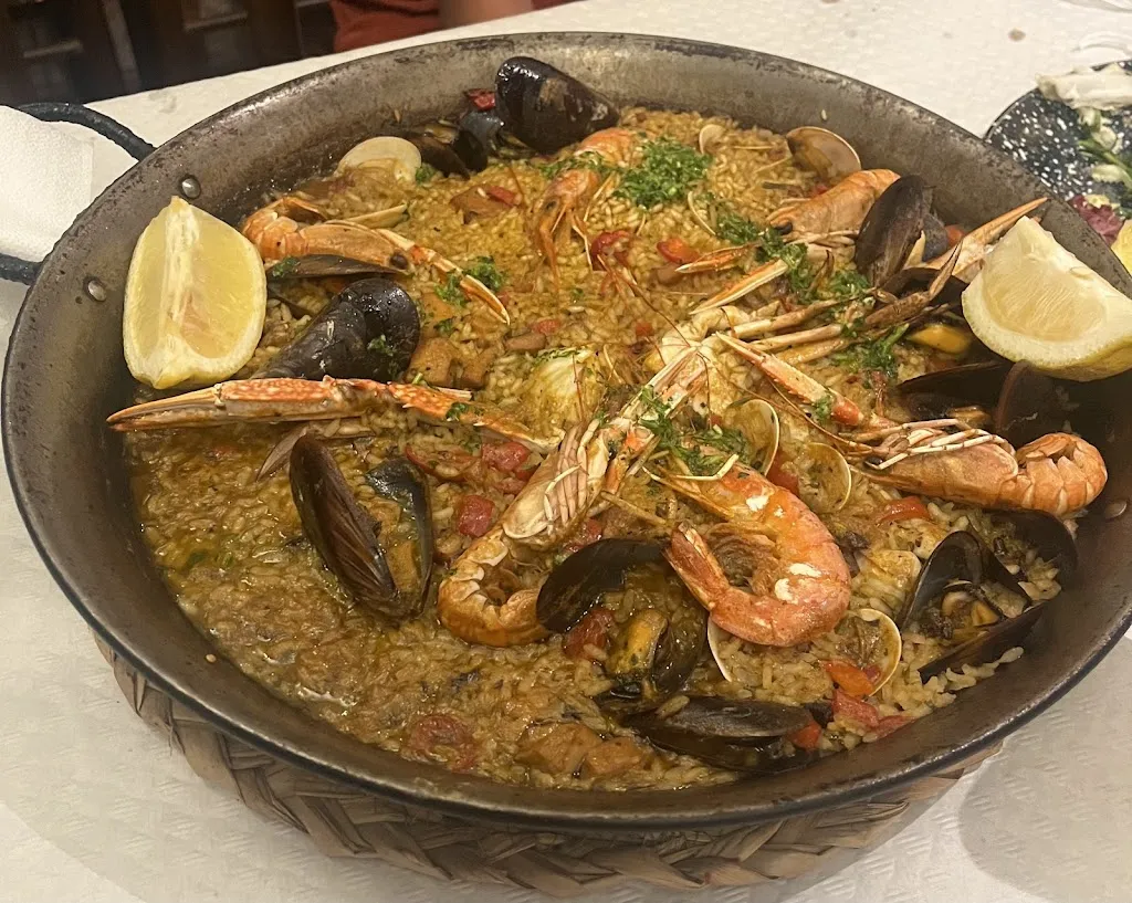 Restaurant Can Granyela_Palau-saverdera_slider_image_3