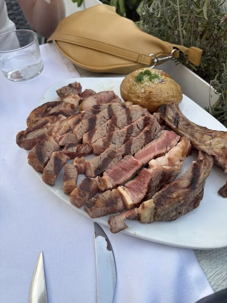 Robert Van Opzeeland_Restaurant Can Cervera Roses_Palau-saverdera_review