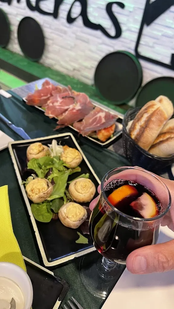 Menu_Restaurant Las Palmeras_Palau-saverdera_image_5