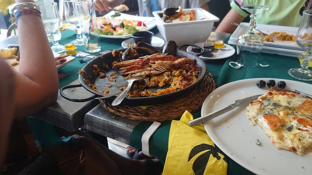 Menu_Restaurant Las Palmeras_Palau-saverdera_image_6