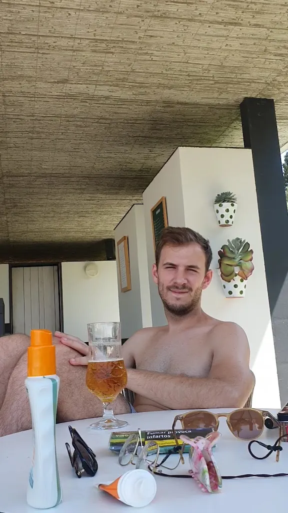 Mas Lazuli Hotel restaurant in Palau-saverdera