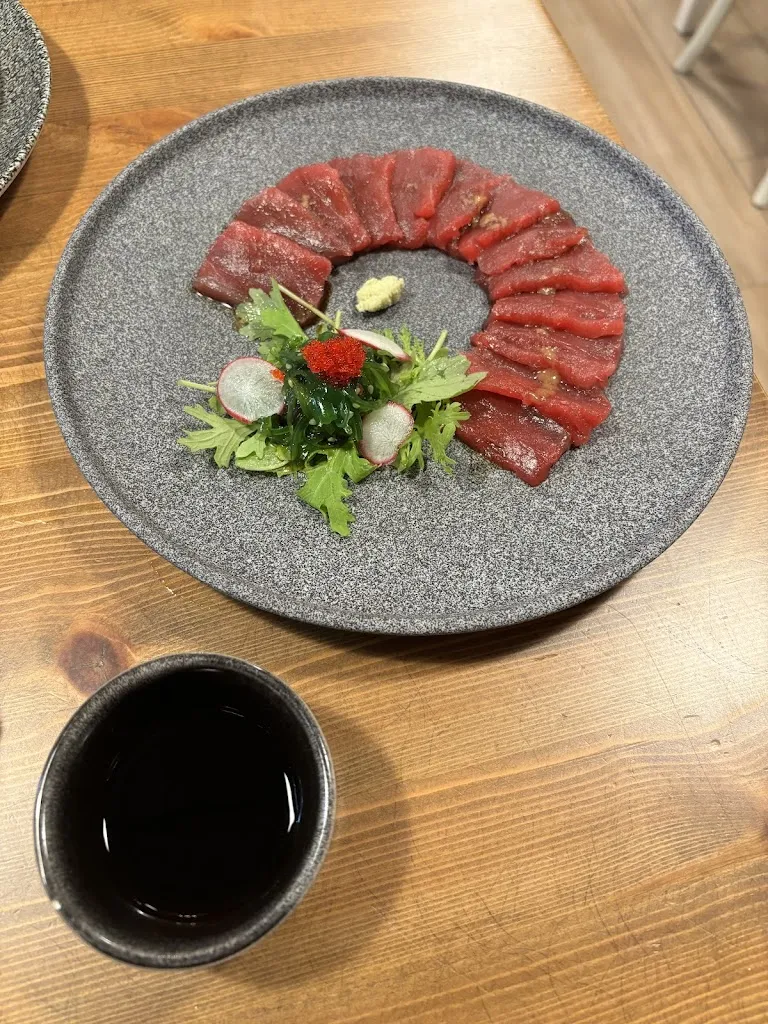 Sofia Vidal-Cardenas_GOZOS MUNDANOS_Palau-saverdera_review