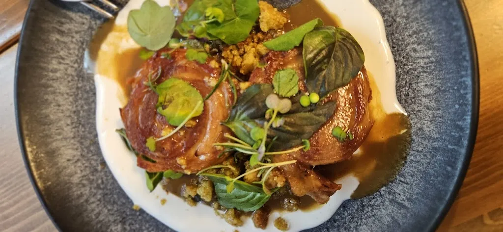 GOZOS MUNDANOS_Palau-saverdera_slider_image_3