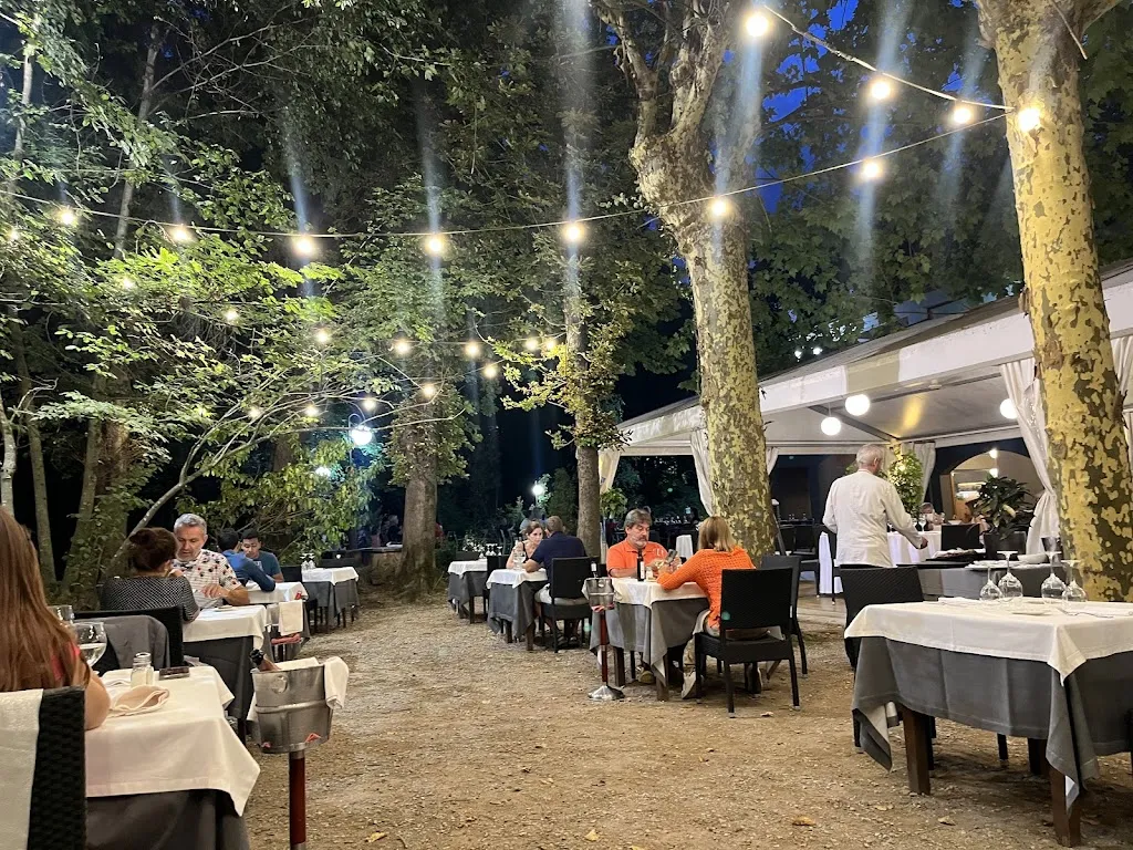 Shayamal Vallabhjee_Restaurant Font Moixina_Olot_review