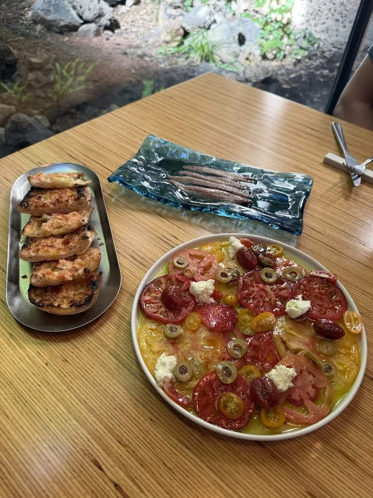 Equilibri Restaurant_Olot_slider_image_3