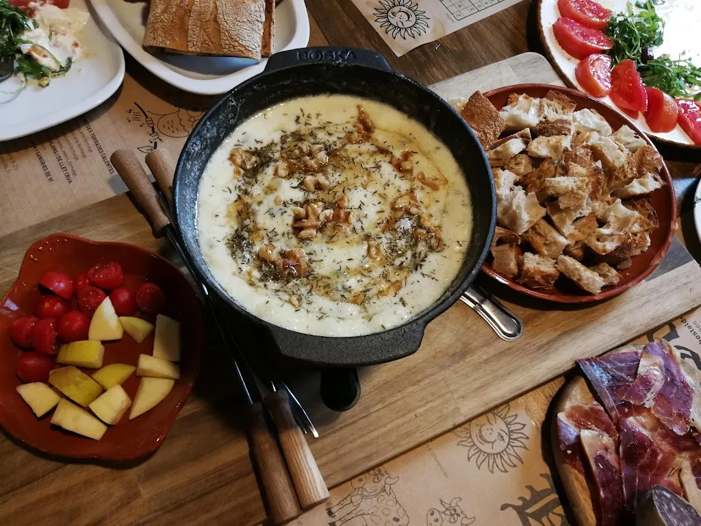 Menu_Restaurant Bar Hostal Del Sol_Olot_image_6